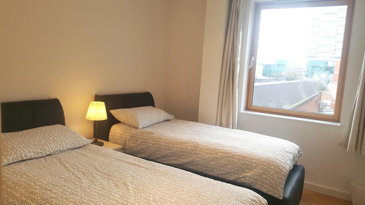 East Croydon Apartments - Just 3 Mins Walk To East Croydon Station Camera foto