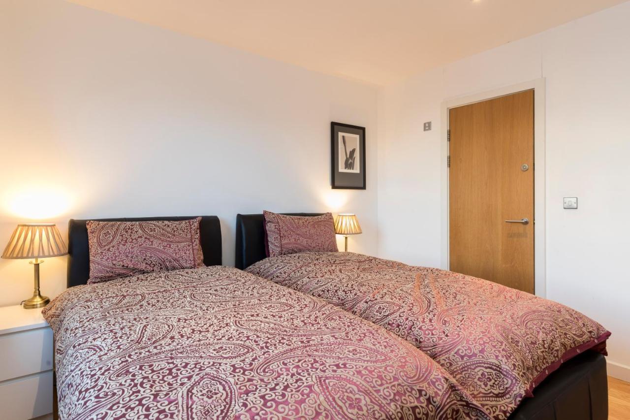 East Croydon Apartments - Just 3 Mins Walk To East Croydon Station Esterno foto