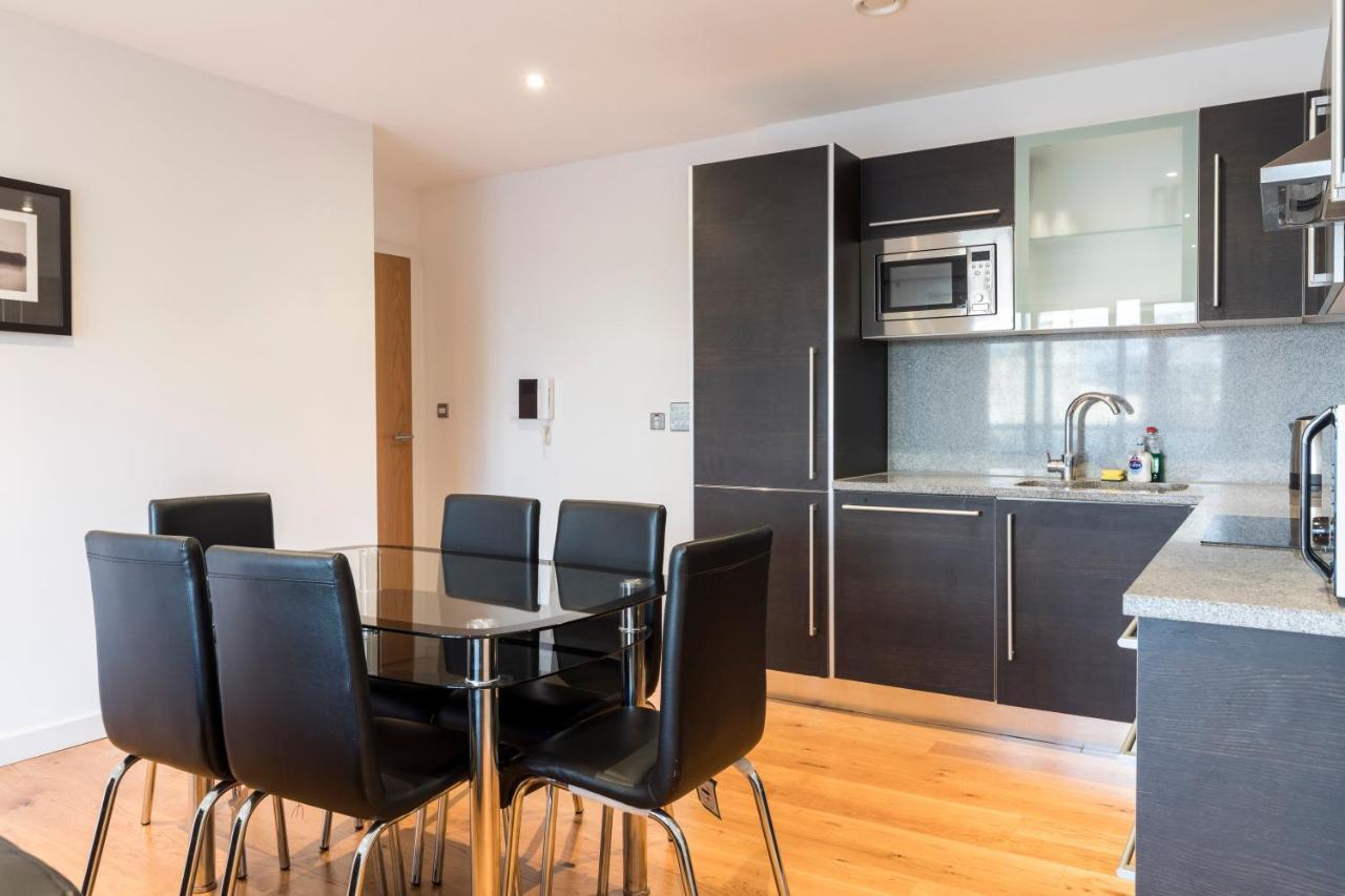 East Croydon Apartments - Just 3 Mins Walk To East Croydon Station Esterno foto