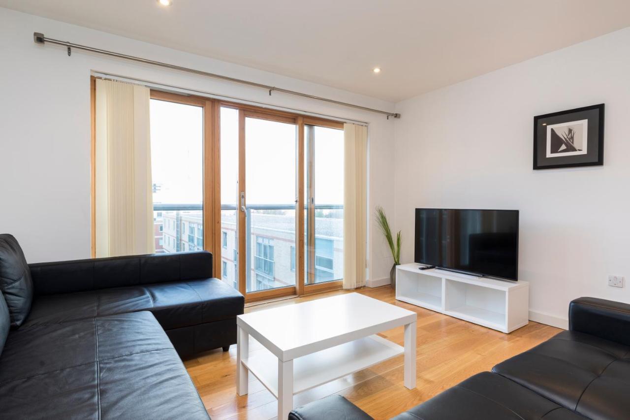 East Croydon Apartments - Just 3 Mins Walk To East Croydon Station Esterno foto
