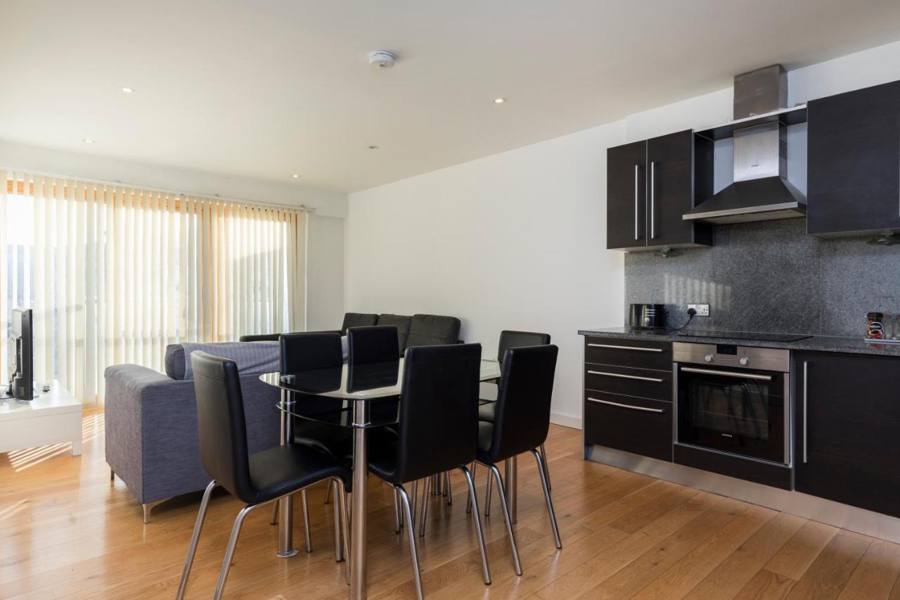 East Croydon Apartments - Just 3 Mins Walk To East Croydon Station Esterno foto